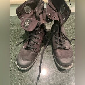 Palladum Men's Black leather Boots Size 12 Super Nice Condition Like New